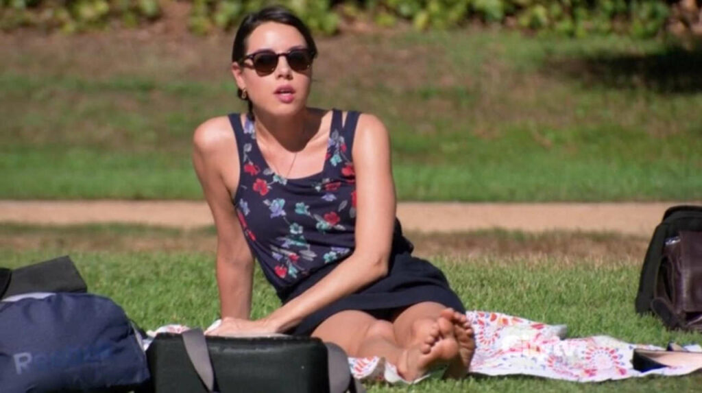 Aubrey Plaza In A Scene From Parks And Rec Feet