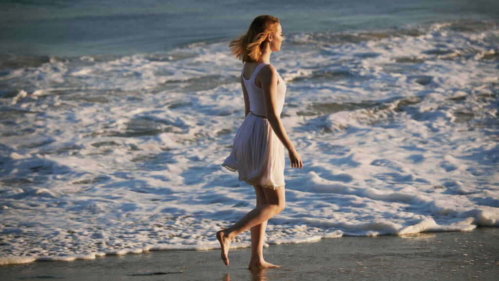 Emma Stone Again Feet