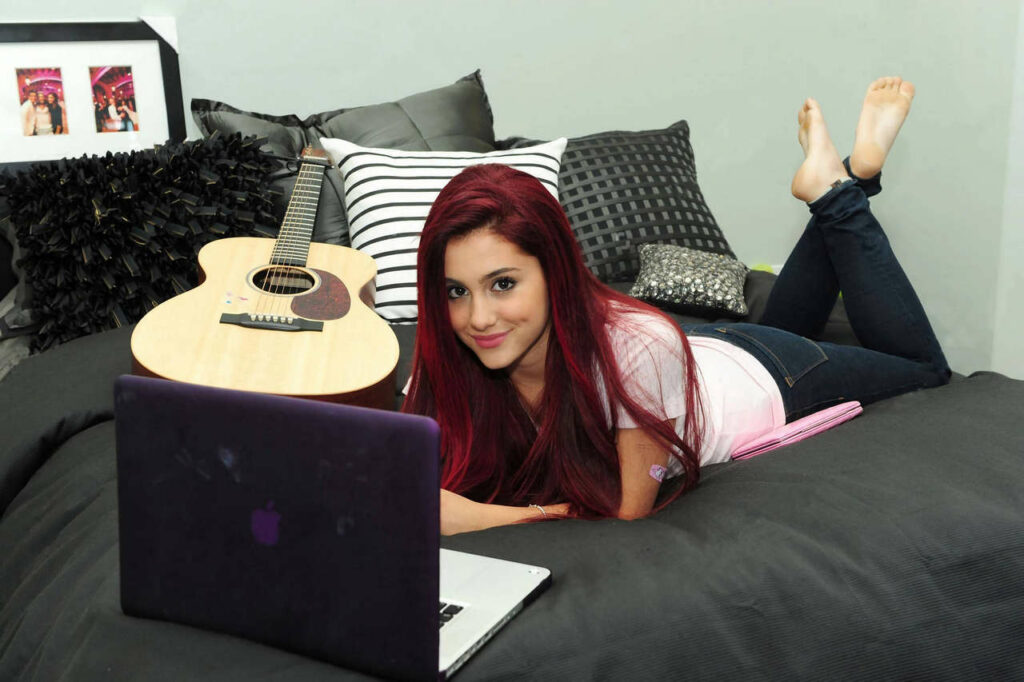 Ariana Grande Any Love For Small Stubby Toes Feet