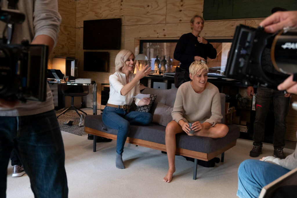 Kristen Stewart Repost Better Quality Feet