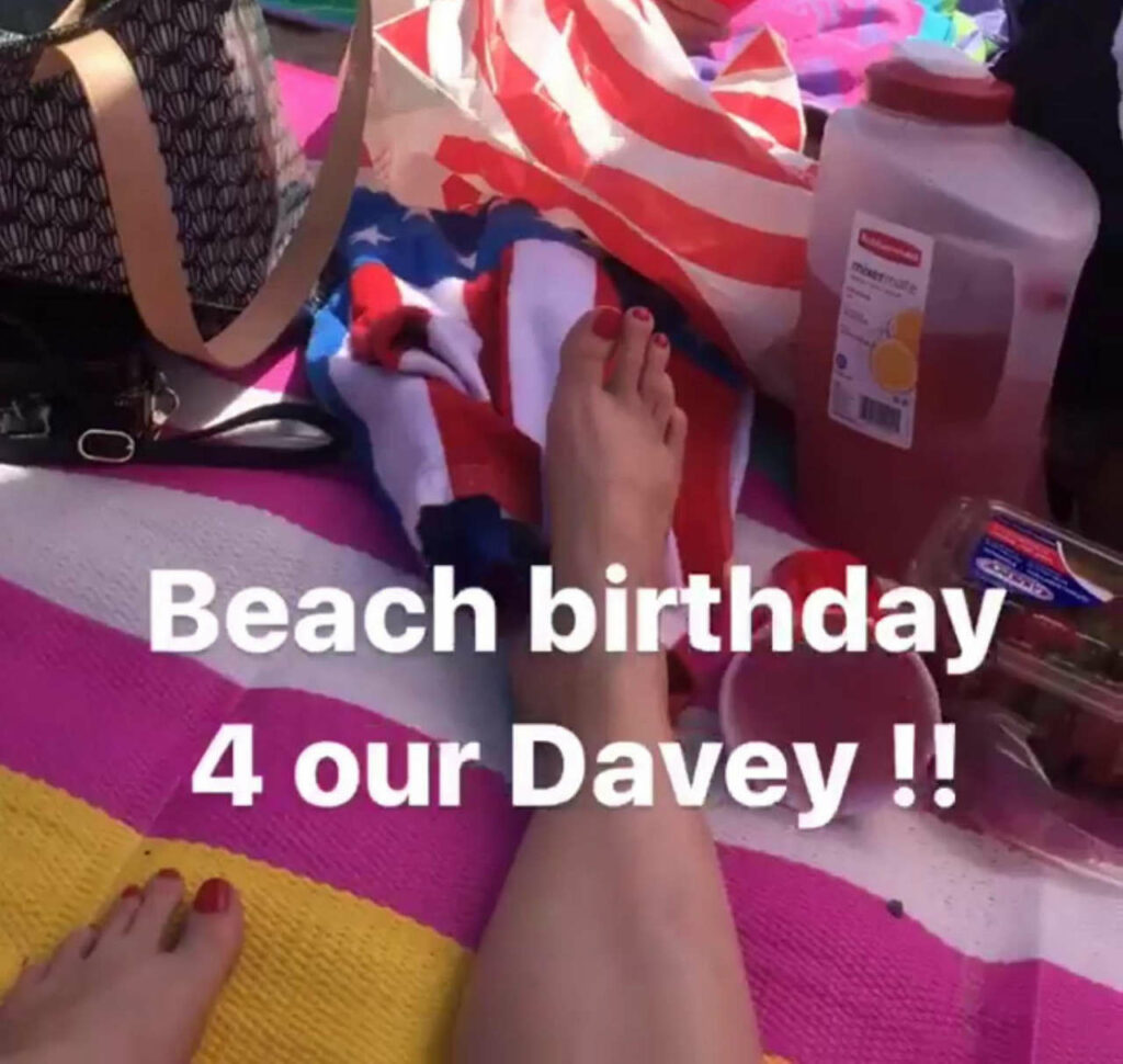 Sugar Lyn Beard Feet