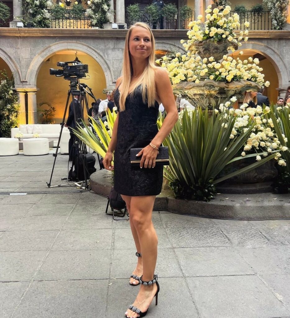 Yulia Putintseva Feet