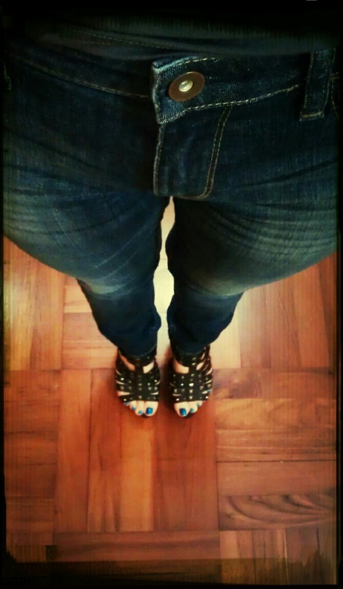 Random Girl With Nice Feet And Toes D