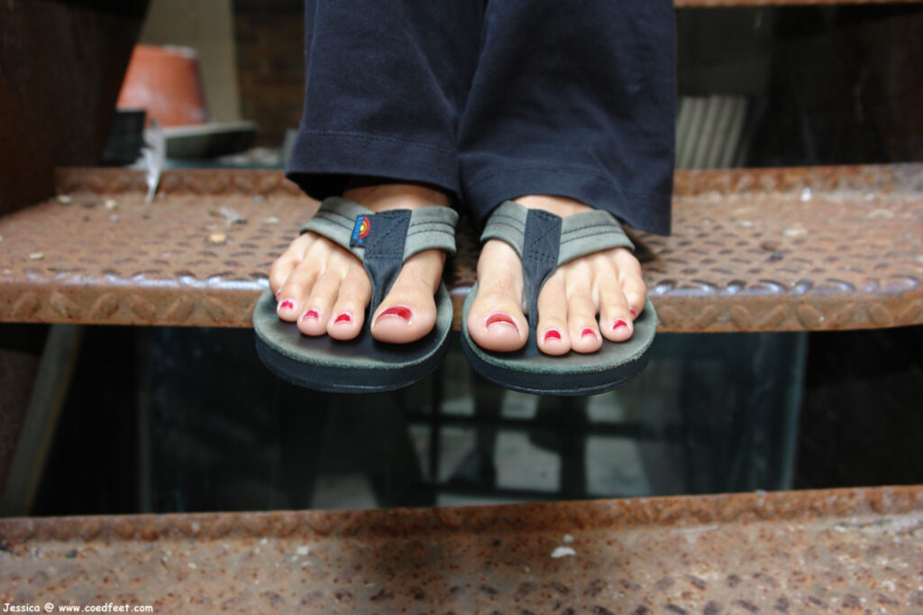 Lovely Feet Toes Footfetish (4 photos)