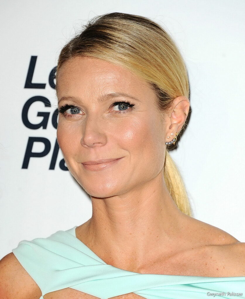Gwyneth Paltrow Feet Toes Footfetish (4 photos)