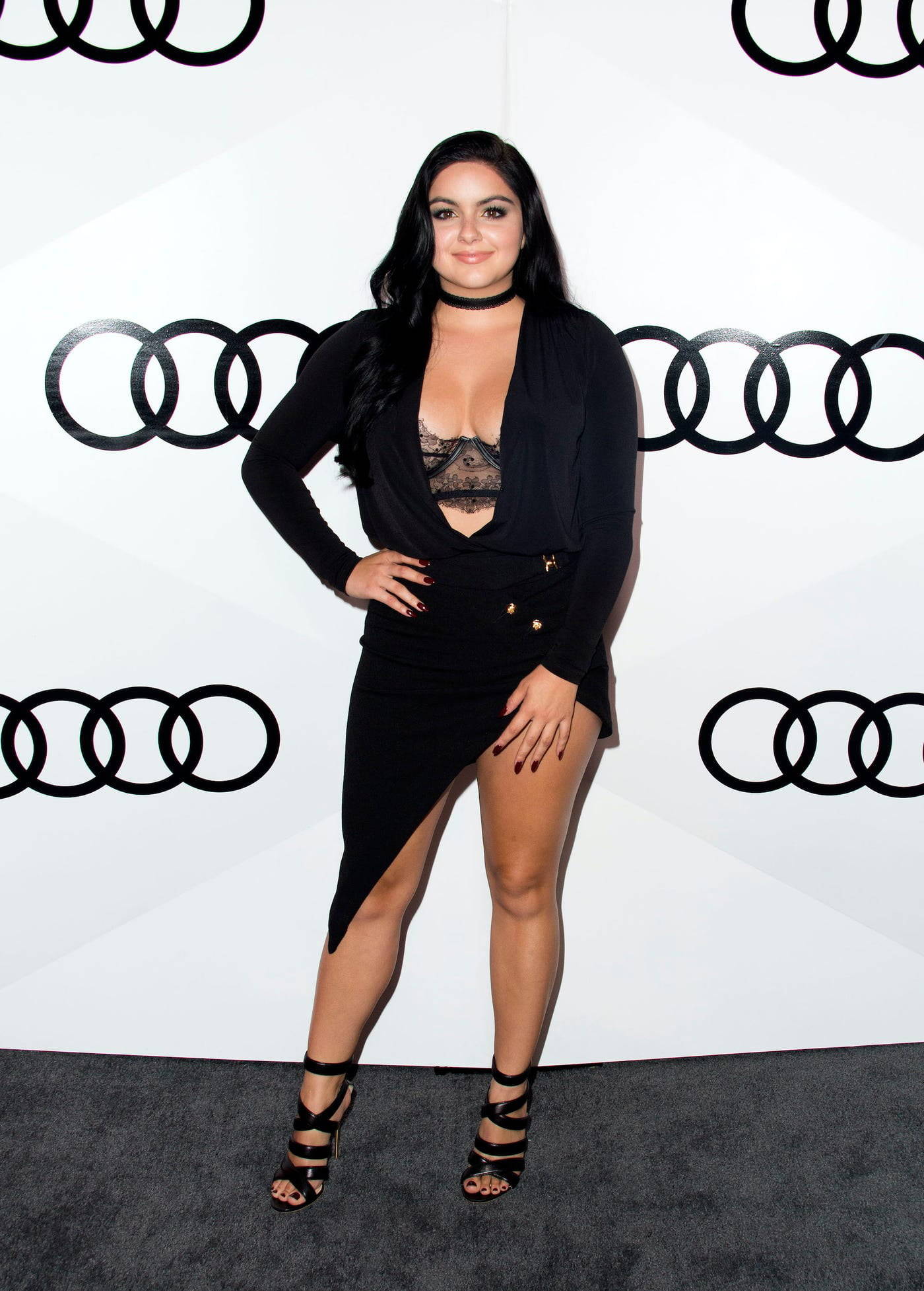 Ariel Winter Feet