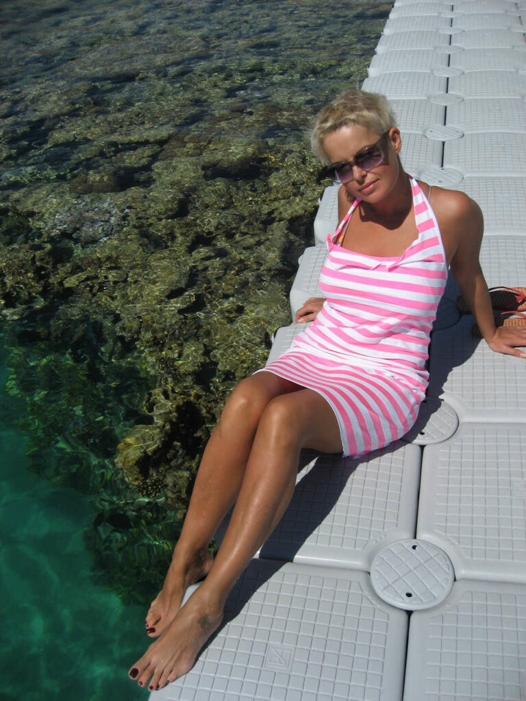 Anastasiya Fon Kalmanovich Feet
