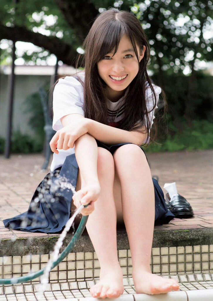 Kanna Hashimoto Feet (92 photos)