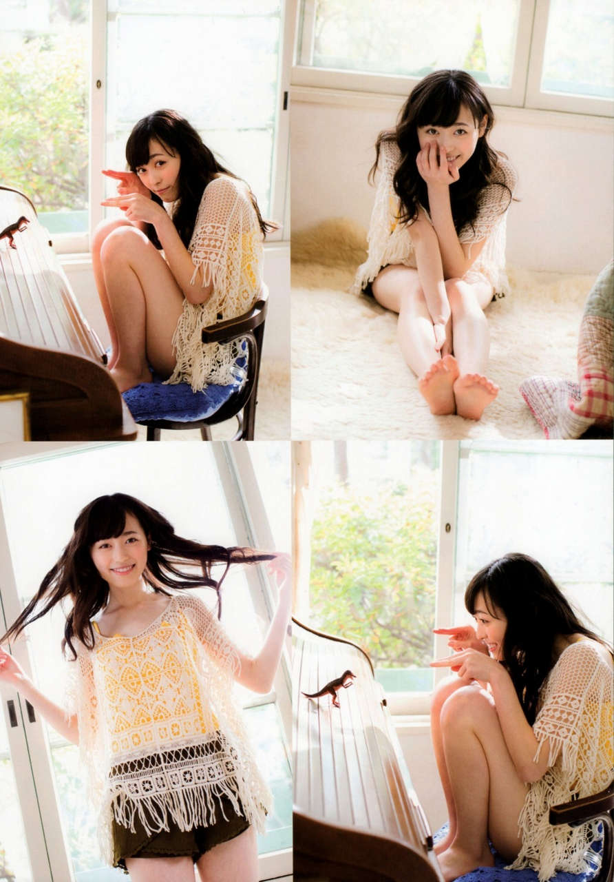 Haruka Fukuhara Feet