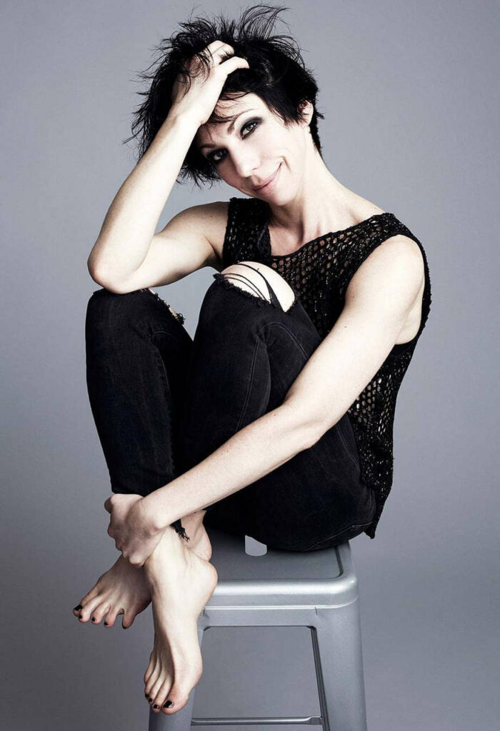 Jessica Pohly Feet (2 photos)