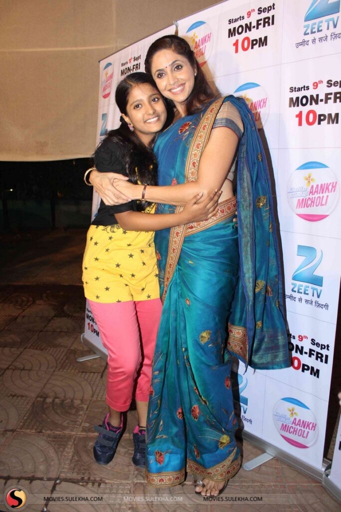 Gautami Kapoor Feet (4 photos)