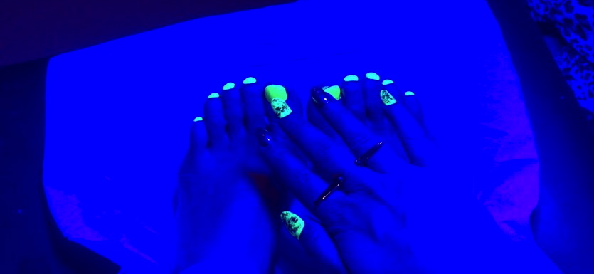 Kat Stephie Holst Feet