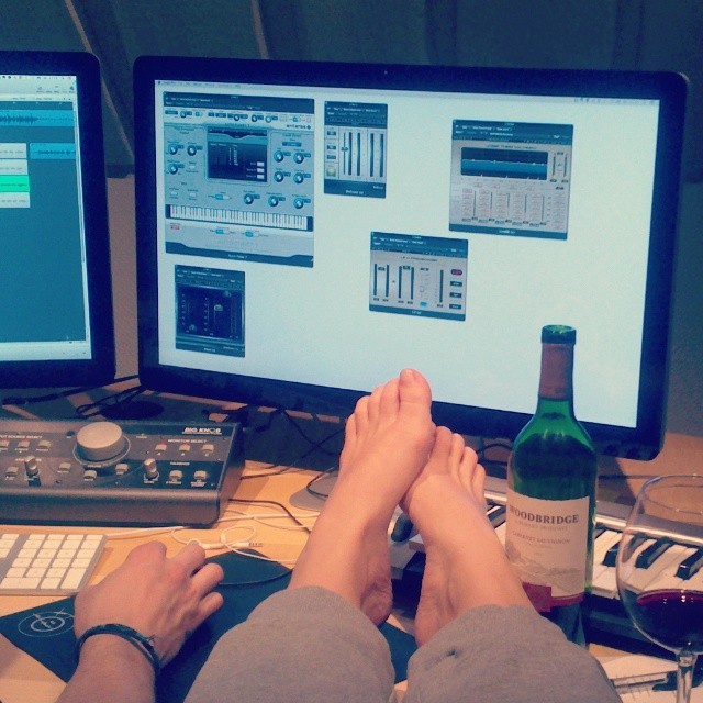 Kat Stephie Holst Feet