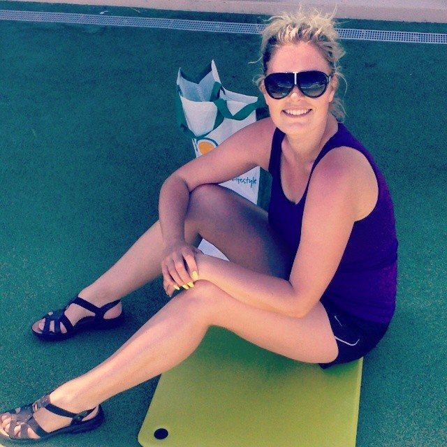 Kat Stephie Holst Feet