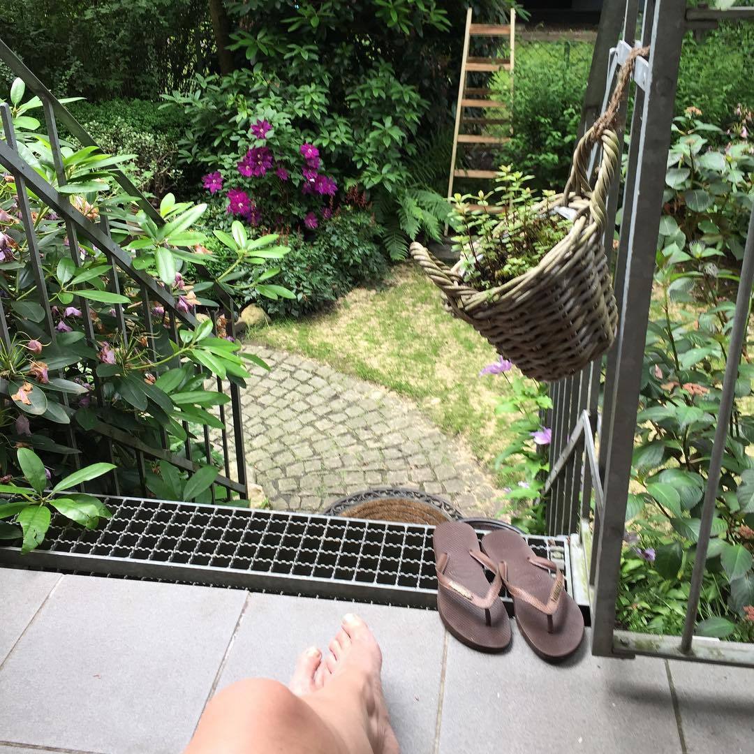 Kristina Zur Muehlen Feet