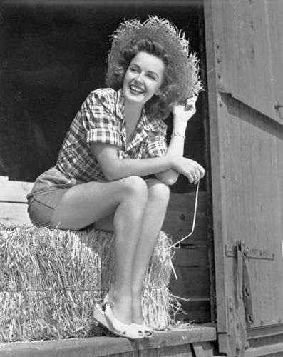 Frances Gifford Feet