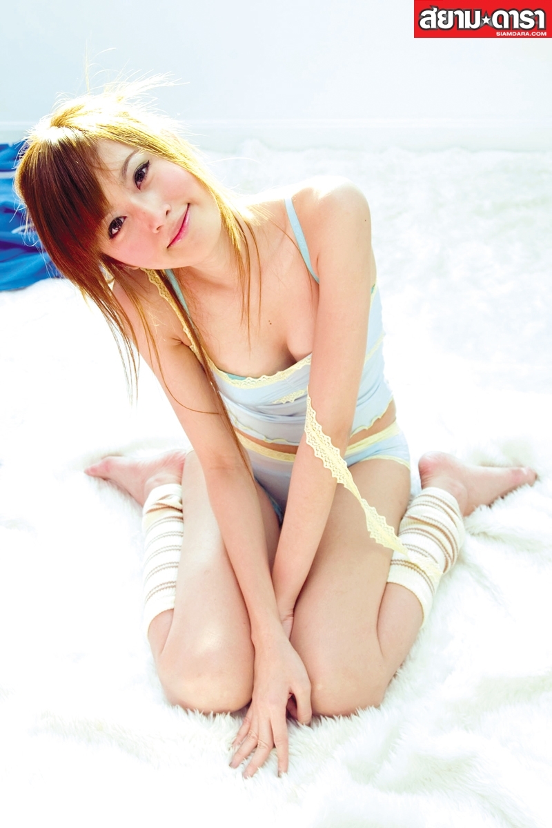 Treechada Petcharat Feet