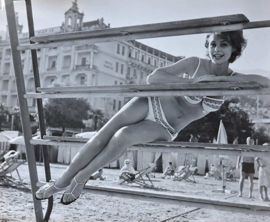 Karin Heske Feet (4 photos)