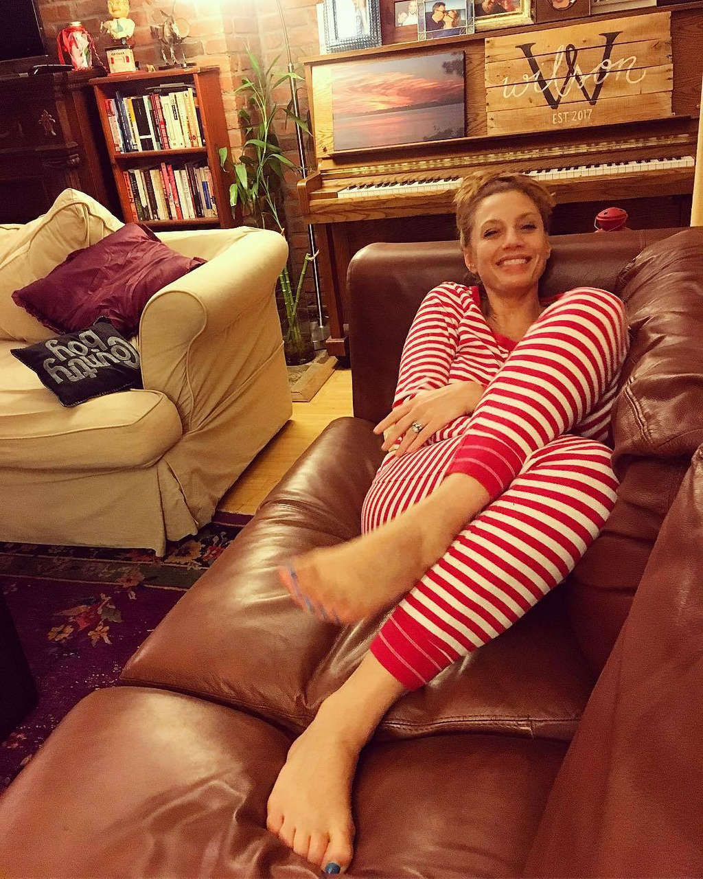 Jessica Phillips Feet