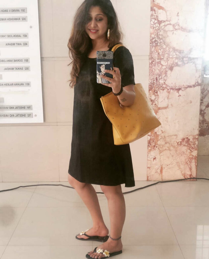 Renjini Jose Feet (21 photos)
