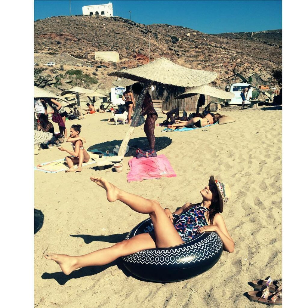 Vasiliki Rousou Feet (42 photos)