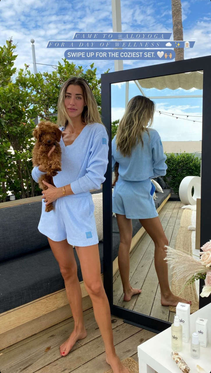 Jessica Serfaty Feet