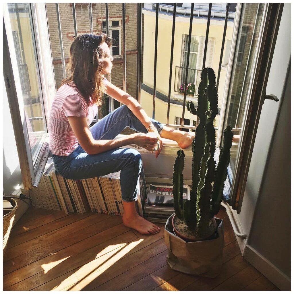 Ornella Fleury Feet (18 photos)
