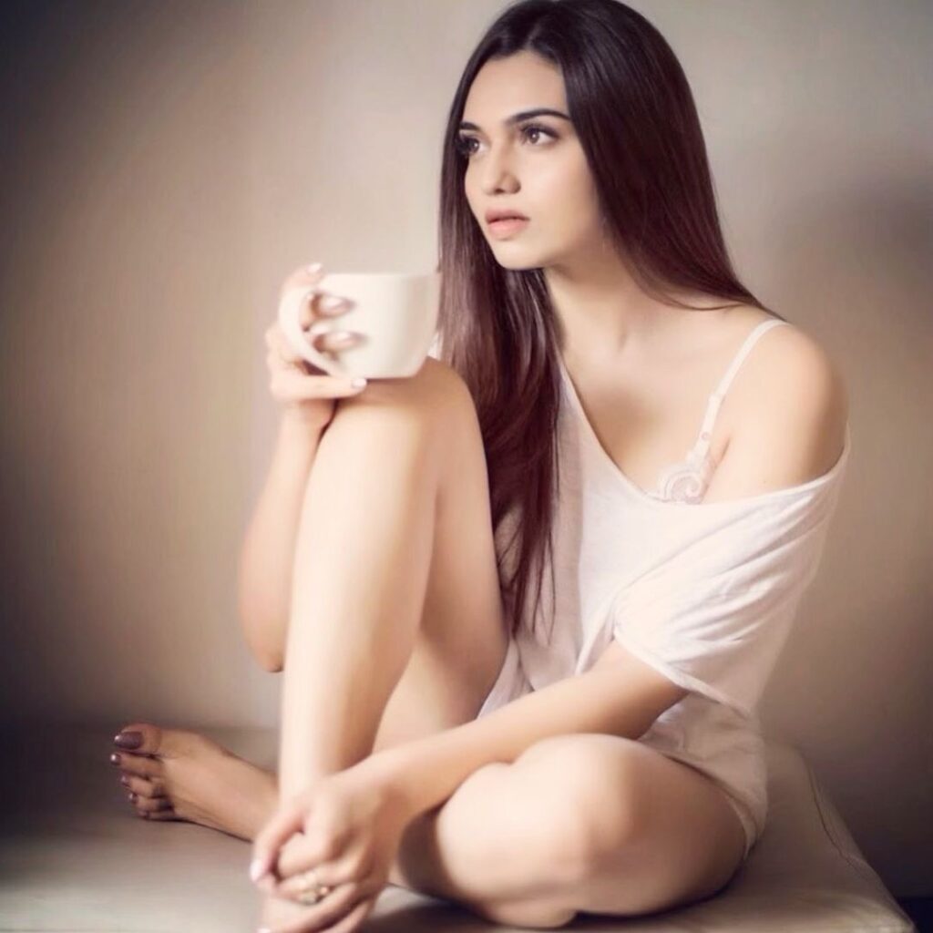 Purvi Mundada Feet (21 photos)