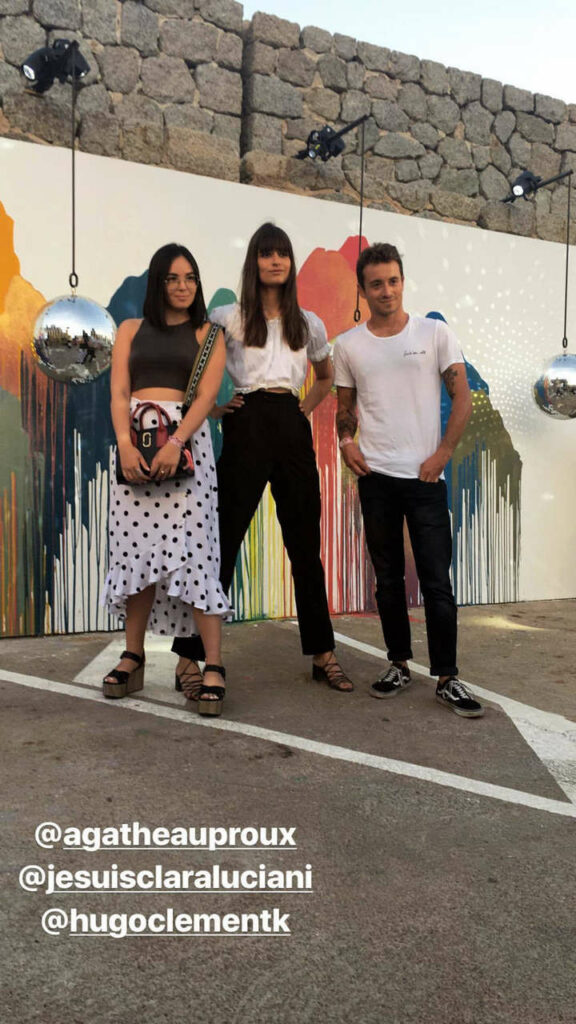 Clara Luciani Feet (18 photos)
