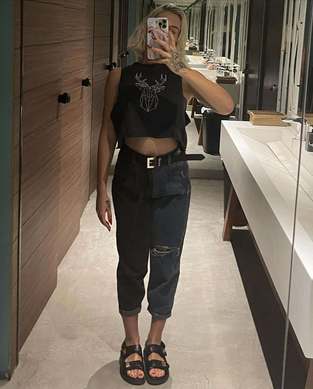Elena Tsagrinou Feet