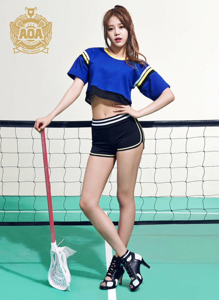 Hye Jung Shin Feet (11 photos)