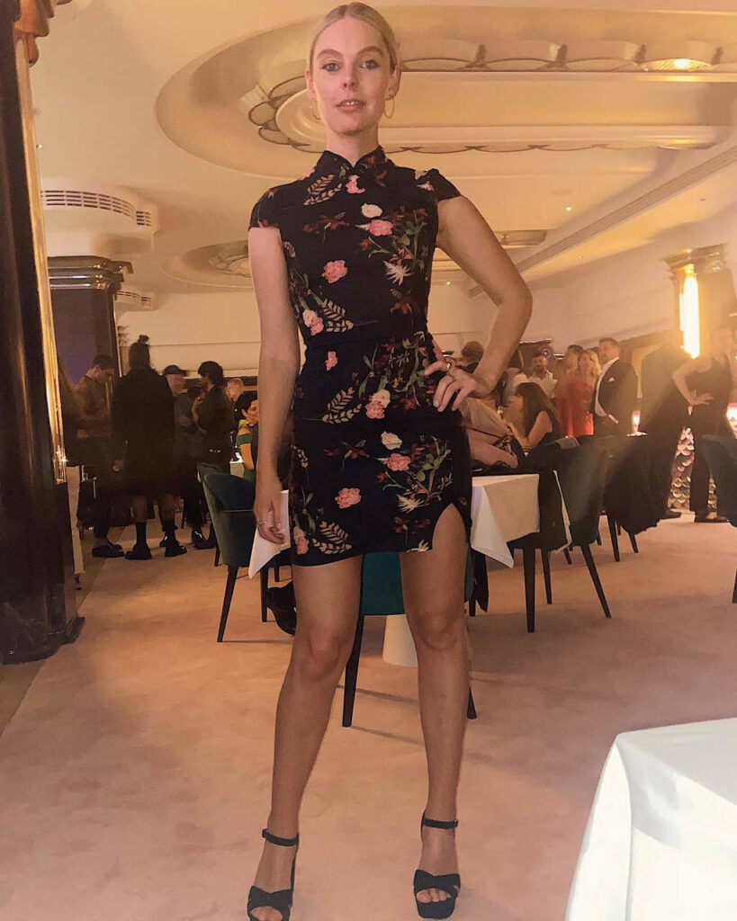 Nell Hudson Feet (7 photos)