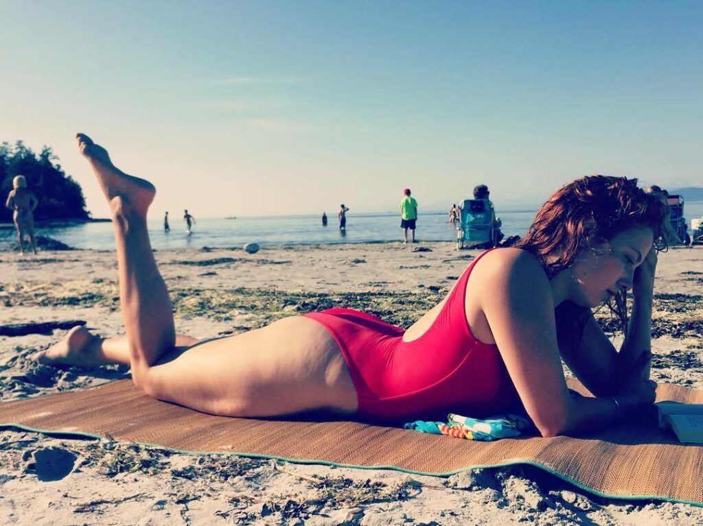 Emma Pedersen Feet (7 photos)