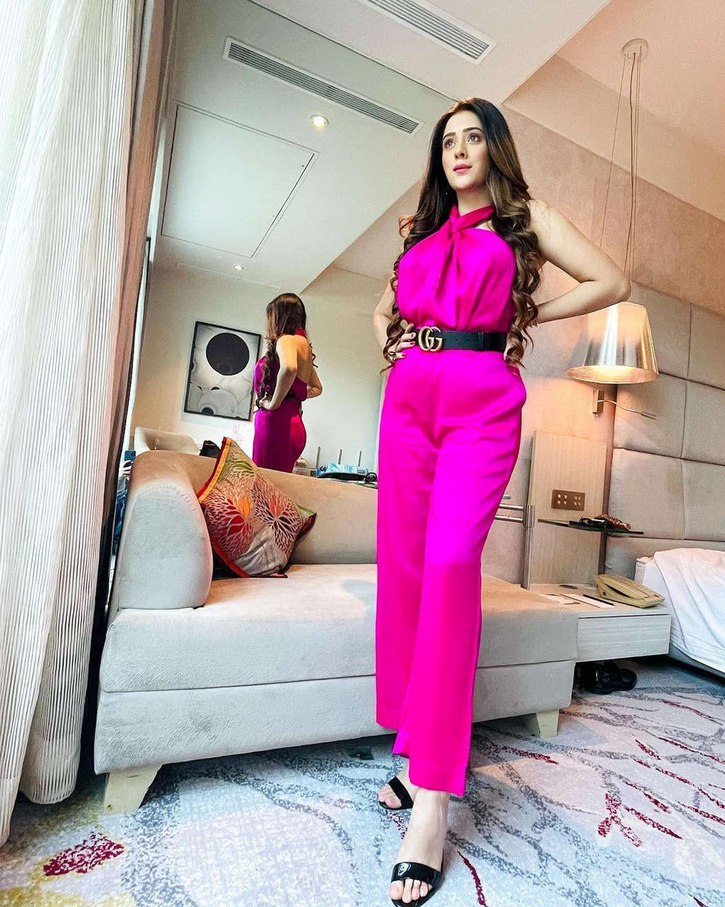 Hiba Nawab Feet