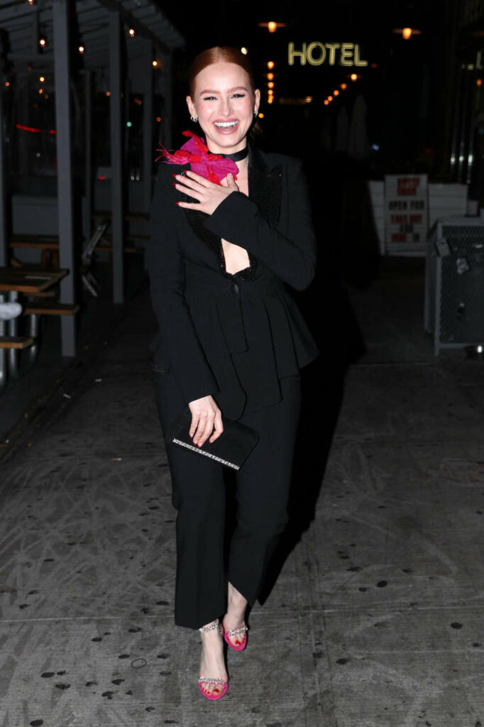 Madelaine Petsch Feet (6 photos)