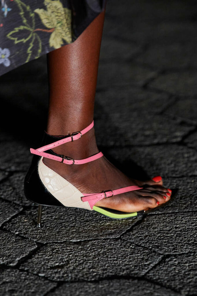 Ajok Madel Feet (3 photos)