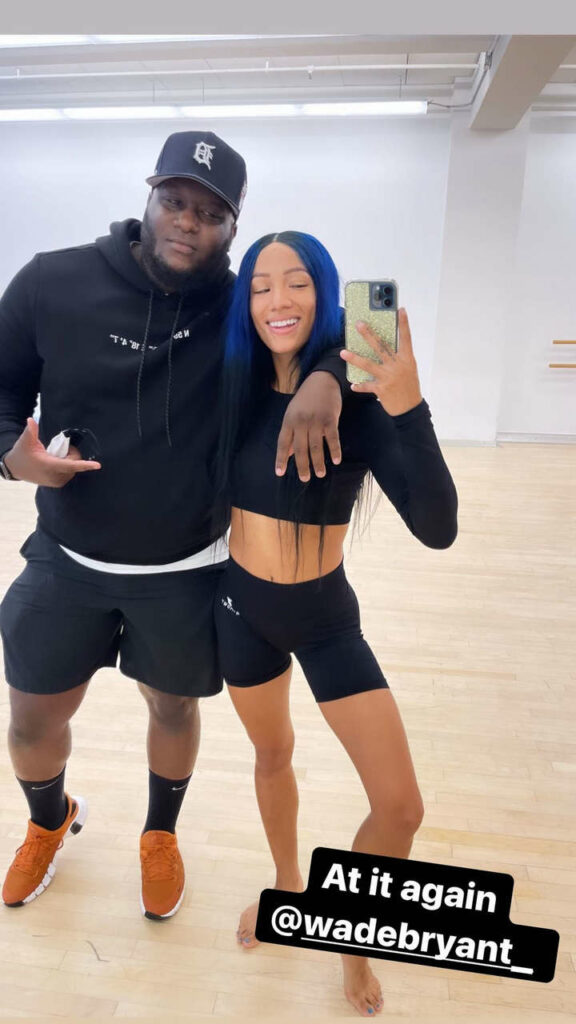 Sasha Banks Feet (3 pictures)