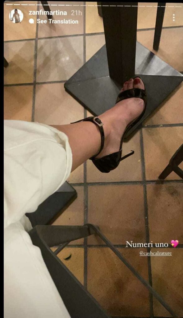 Martina Zanfi Feet (2 photos)