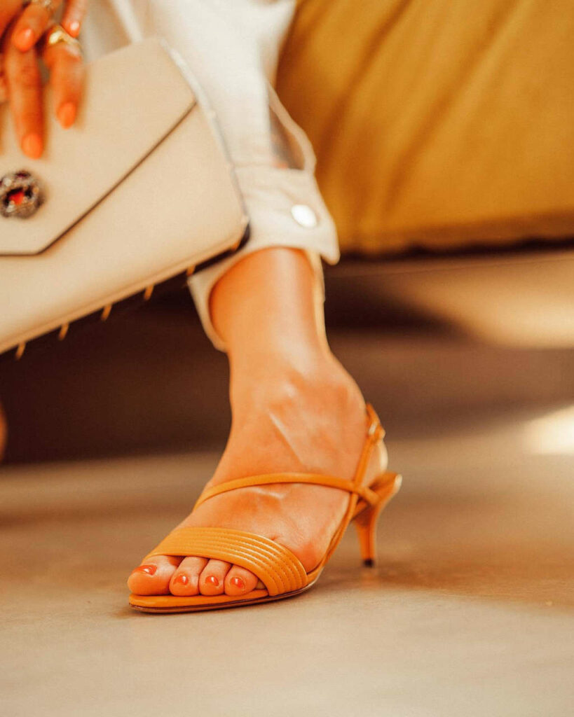 Danielle Noce Feet (3 images)