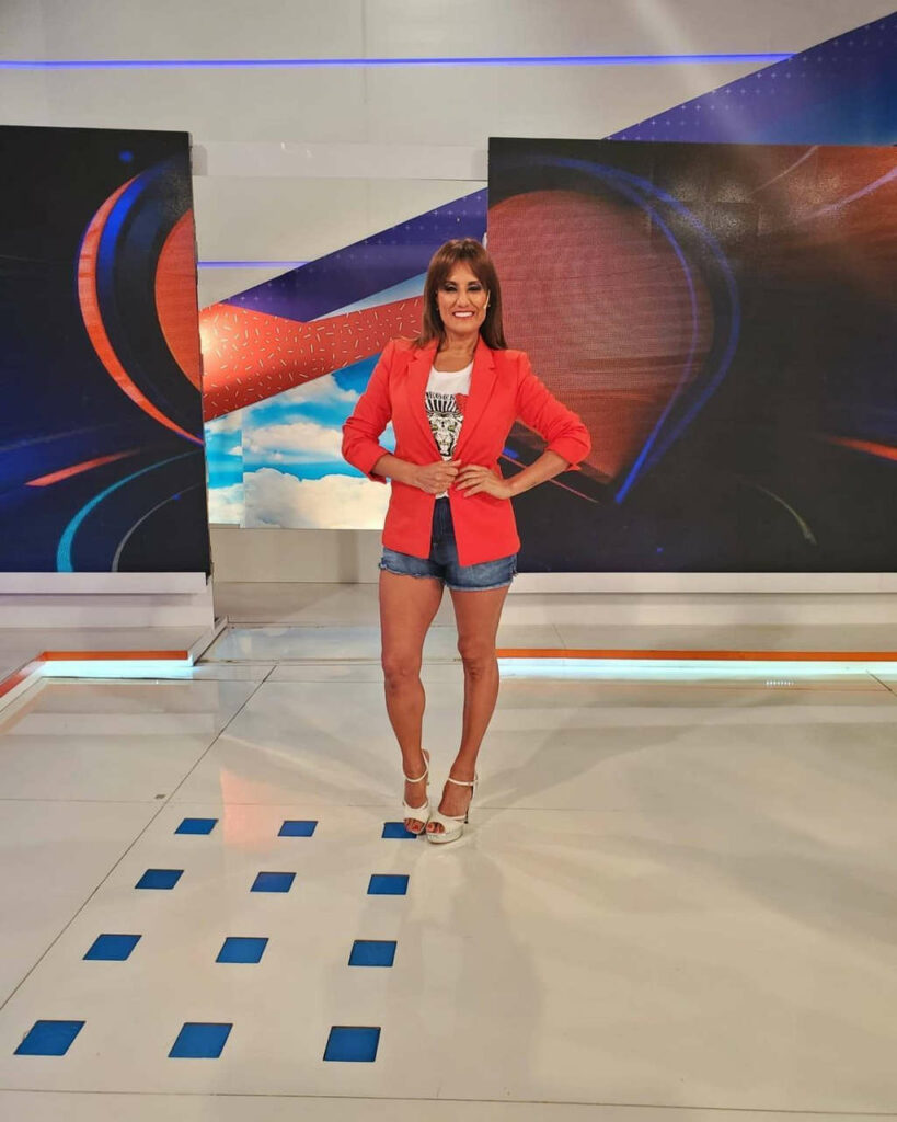 Nancy Dure Feet (16 photos)