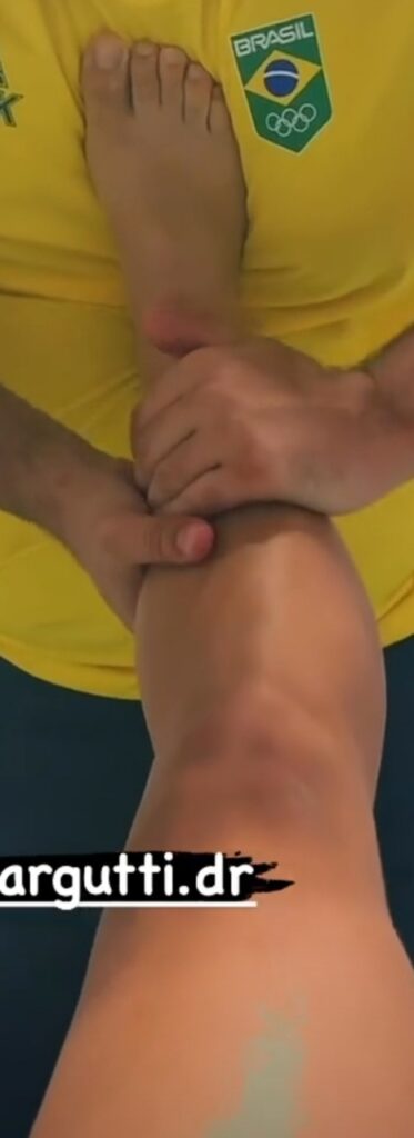 Flavia Saraiva Feet (9 images)