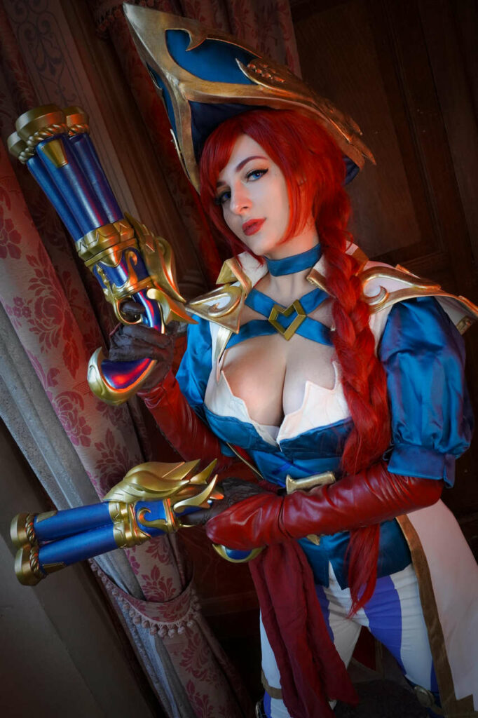 Luce Cosplay As Miss Fortune Ig Luce Cosplay