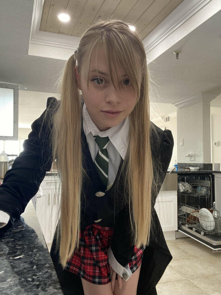 Maka Albarn By Maddie Springs