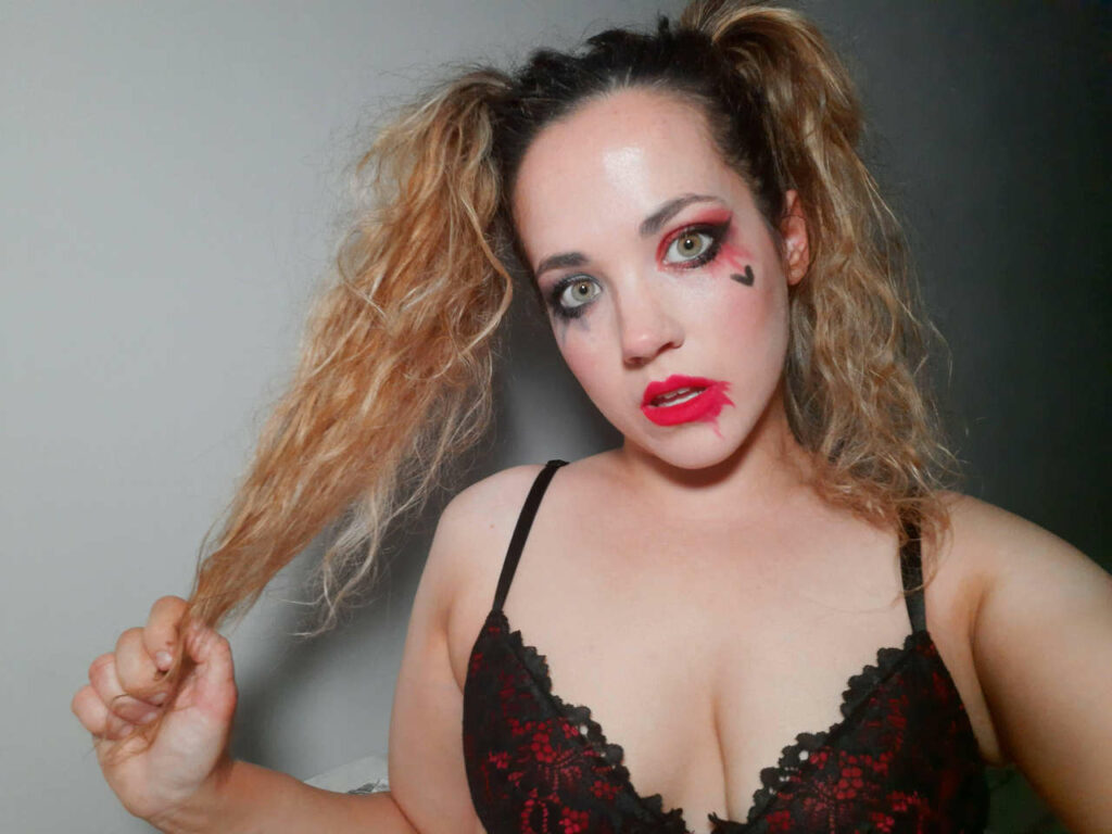 Wanna See Me Do Naughty Things As Harley Quinn You Know What To Do