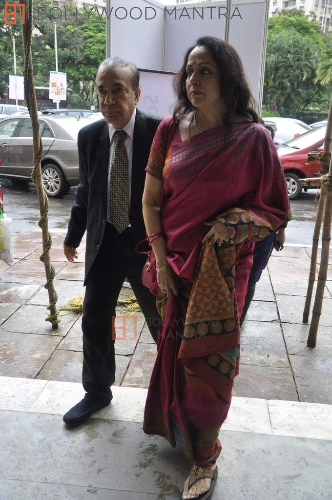 Hema Malini Feet
