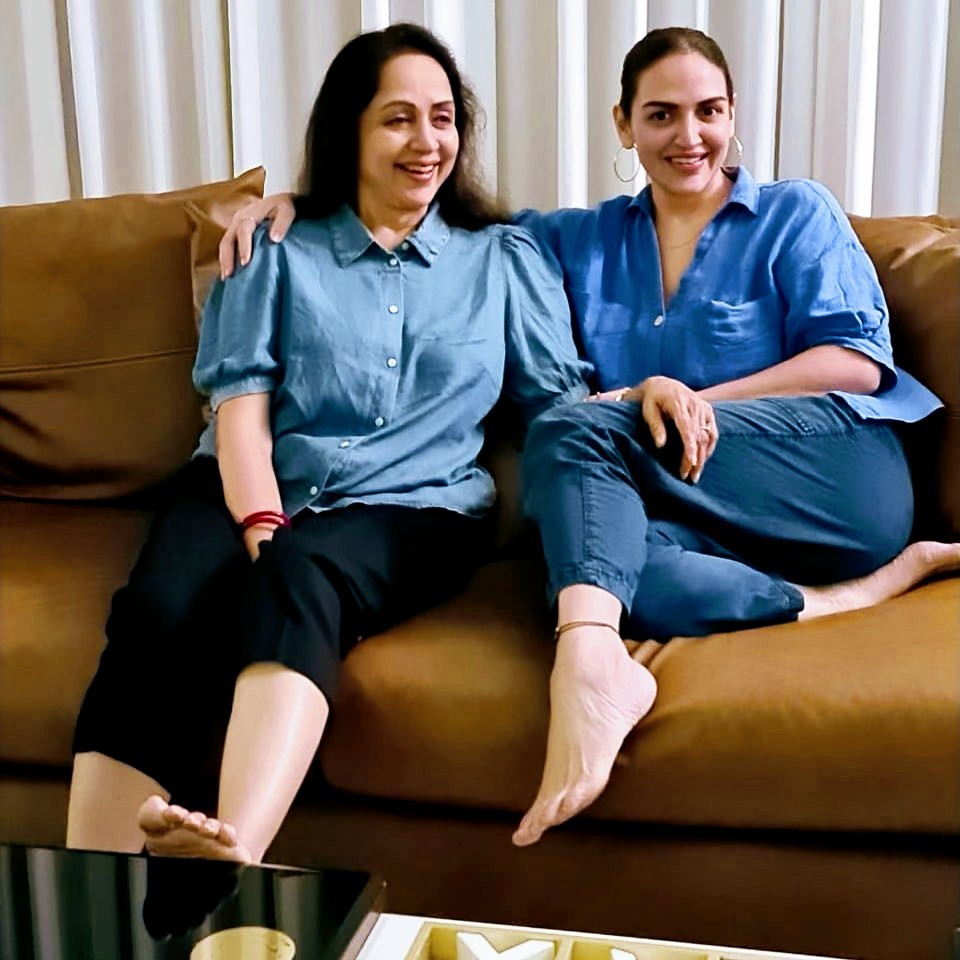 Hema Malini Feet