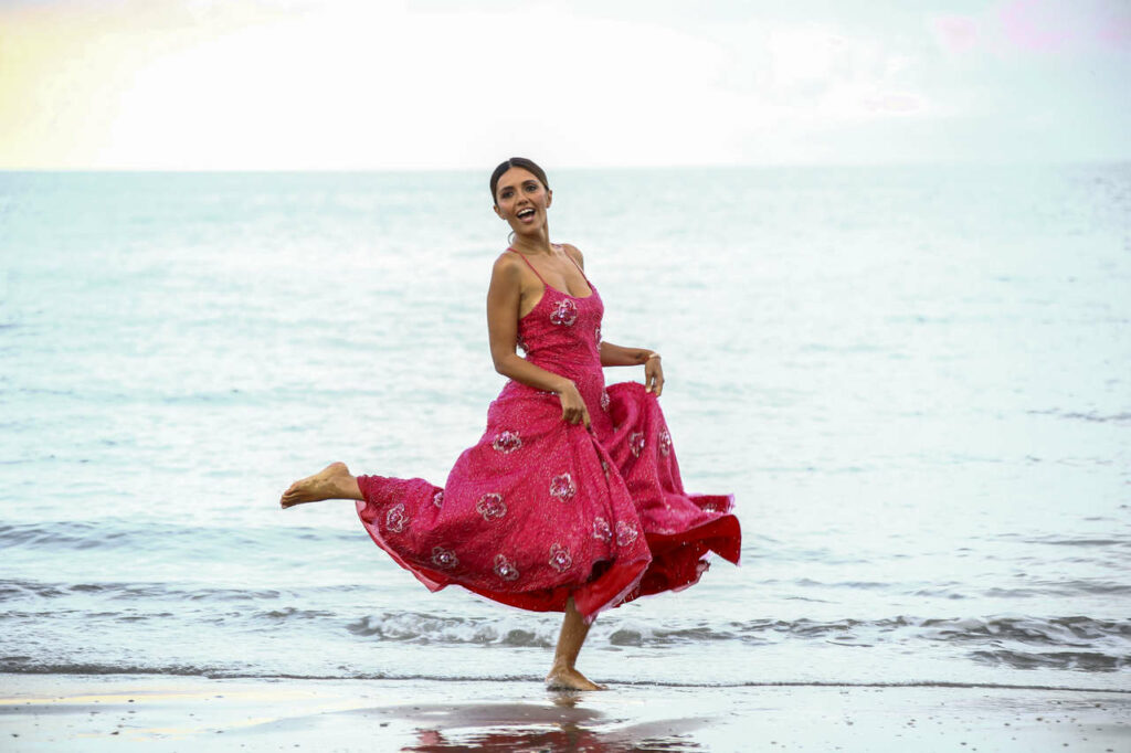 Serena Rossi Feet (38 images)