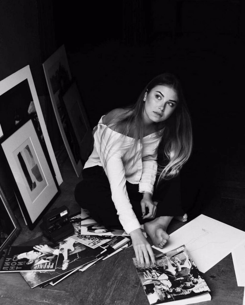 Sofia Tarasova Feet (15 photos)