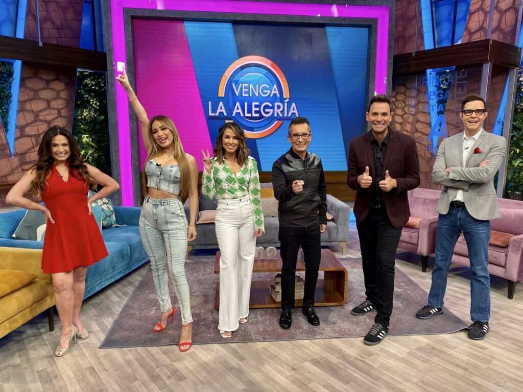 Penelope Menchaca Feet (7 images)