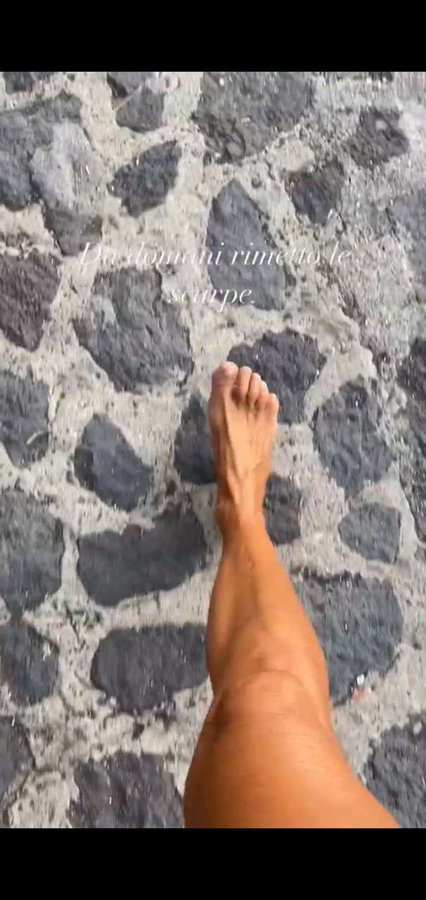 Marina La Rosa Feet